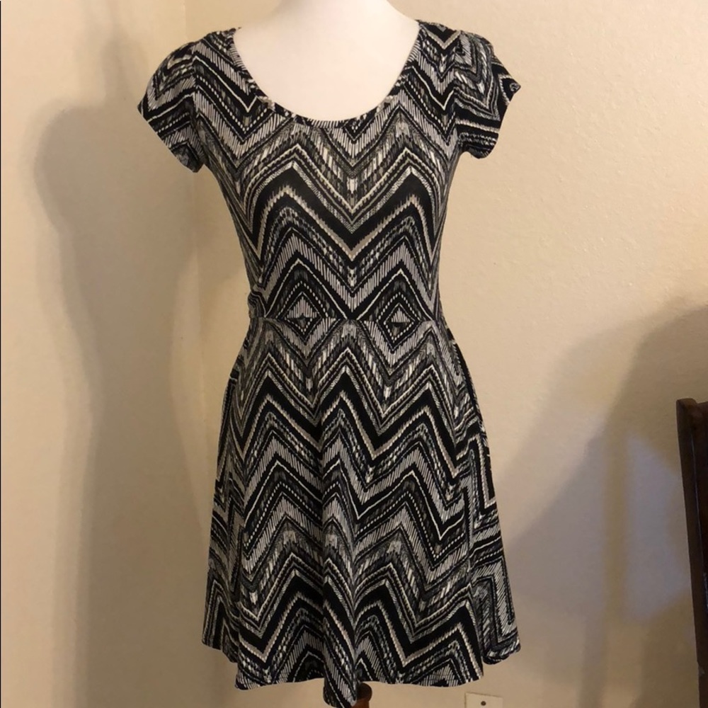 Bongo casual short sleeve dress